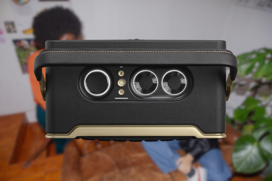 Review: JBL Authentics 300