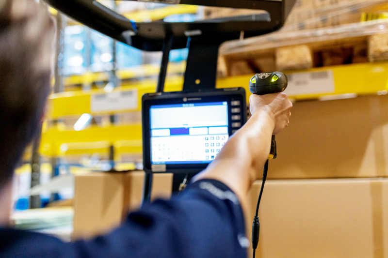 O que é um leitor de código de barras? Como ele funciona?