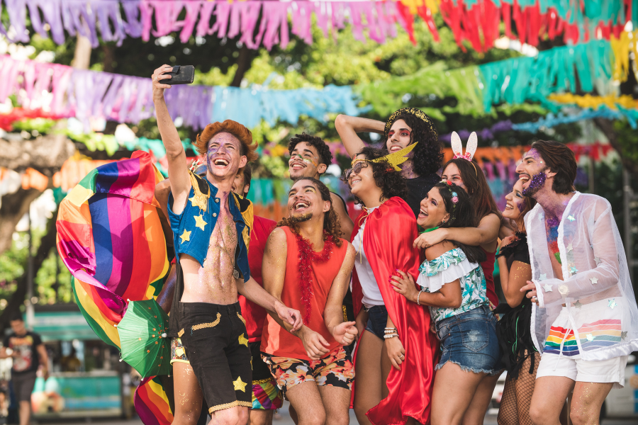Como a tecnologia mudou o Carnaval ao longo dos anos