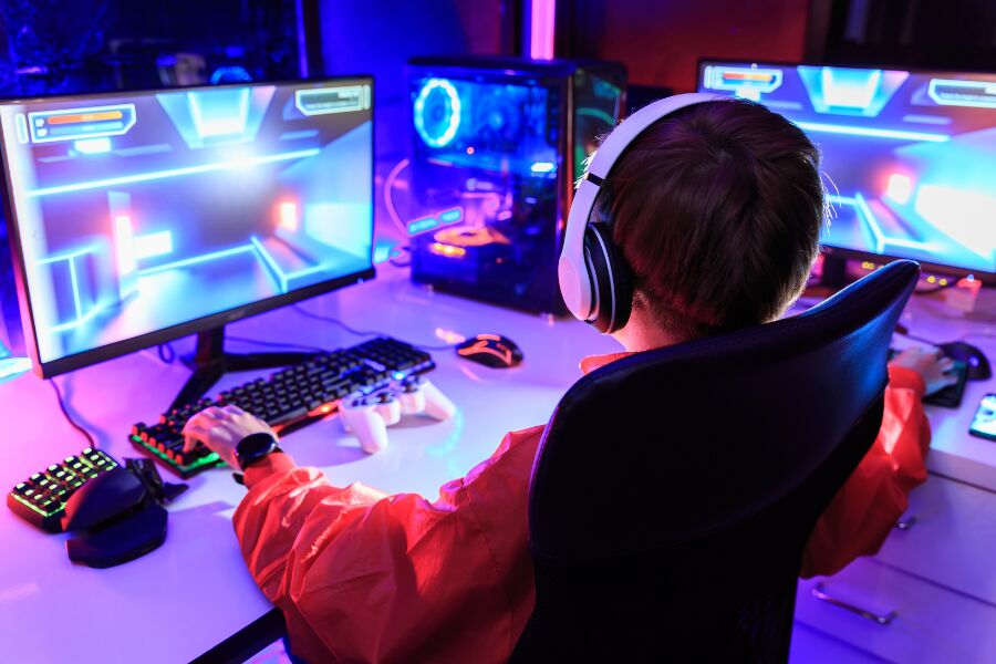 Qual é o melhor nobreak para pc normal e gamer? | Syma